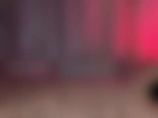 Live cam show with MaddyFeverr - New Small Tits on Camming Site