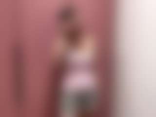 Live cam show with MaryroseVanegas - Asian on StripNow
