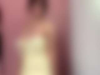 Live cam show with MaryroseVanegas - Striptease Asian on StripNow
