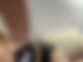 Live cam show with MaryroseVanegas - Solo on Camsoda