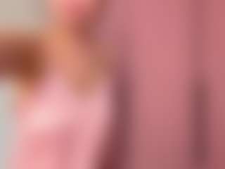 Live cam show with MaryroseVanegas - Smoking on Camsoda