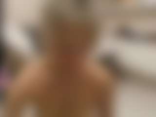 MercedezDobiesz's Live Sex Cam Show