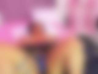 NaomiiEvans's Live Sex Cam Show