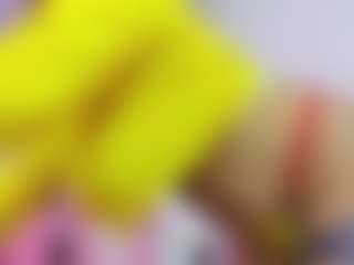 Live cam show with NaomiiEvans - Toes on sexytreat.net