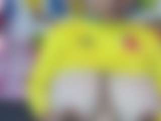 Live cam show with NaomiiEvans - College on SpankPalCams