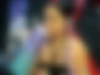 Live cam show with NaomiiEvans - Facial on crypto-cams