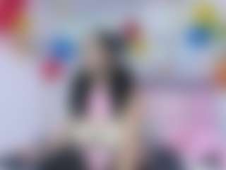 Live cam show with NaomiiEvans - Brown Hair Teen (18+) on SxyPornLive