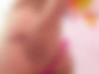 Live cam show with NaomiiEvans - Arab Athletic on nudelive.tv