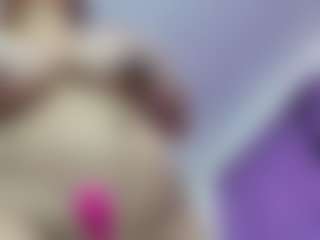 NaomiiEvans's Live Sex Cam Show