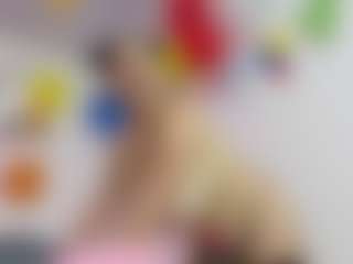 NaomiiEvans MILF webcam performer live streaming