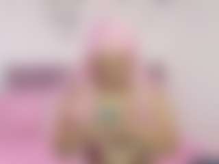 Live cam show with NaomiiEvans - Athletic College on sexylive.show