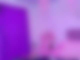 NaomiiEvans MILF webcam performer live streaming