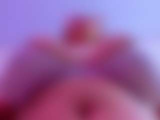 Live cam show with NaomiiEvans - Facial on TeamSkeetLive