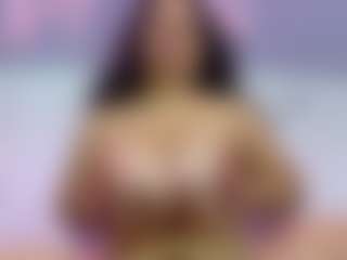 NaomiiEvans's Live Sex Cam Show