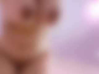 NaomiiEvans's Live Sex Cam Show