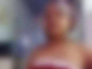 Live cam show with NaomiiEvans - Mobile MILF on livesuperchat.net