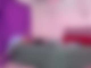 Live cam show with NaomiiEvans - Amateur on Camsoda Late Night