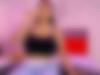 Live cam show with NaomiiEvans - Double Penetration on Sweet Sext