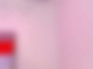 Live cam show with NaomiiEvans - College MILF on camgirlchat.live