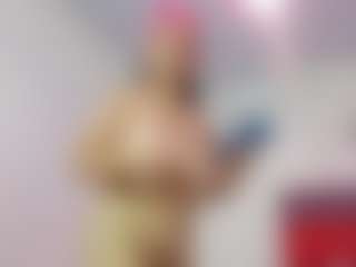 Live cam show with NaomiiEvans - Double Penetration on xfollow cams