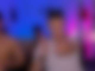 Live cam show with noah-nero - Sexting on CamClone