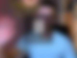 Live cam show with noah-nero - Blowjob on Gym Cam Girls