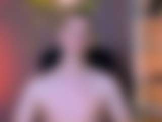 Live cam show with noah-nero - Average on CamClone