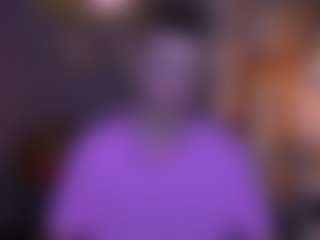 Live cam show with noah-nero - Brown Eyes on LiveSexCams6