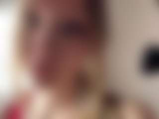 Live cam show with OthaMellendorf - Camel Toe on Camsoda