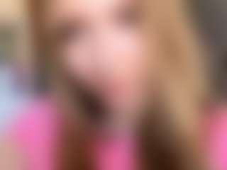 Live cam show with OthaMellendorf - Camel Toe on camwithhim.com