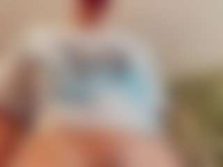 Live cam show with PaulinaCione - Teasing on TeamSkeetLive