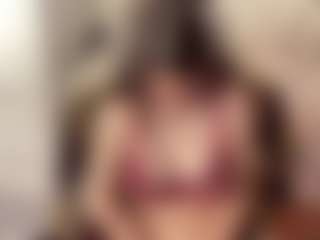 Live cam show with PaulinaCione - Thong on liverealitysex.com