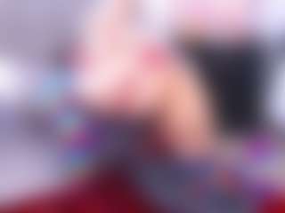 Pepper-7's Live Sex Cam Show