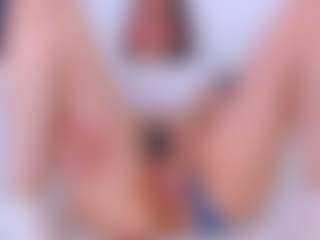 Pepper-7's Live Sex Cam Show