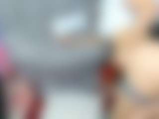 Pepper-7's Live Sex Cam Show
