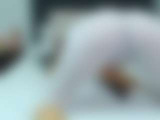 Pepper-7's Live Sex Cam Show
