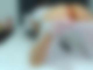 Pepper-7's Live Sex Cam Show
