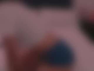 Live cam show with Pepper-7 - Camel Toe on CamwithHer