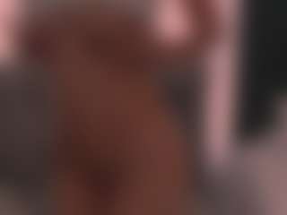 Pepper-7's Live Sex Cam Show