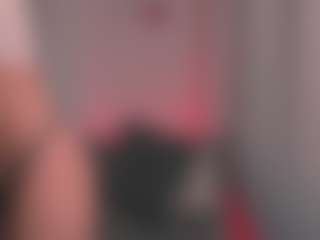 Live cam show with Pepper-7 - Interactivetoy on Gym Cam Girls