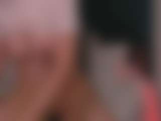 Pepper's Live Sex Cam Show