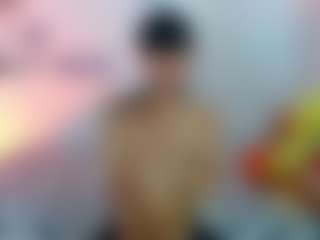 Live cam show with phuwin18956x - White on studioflirtlive.com | colombia