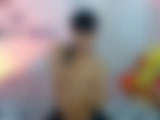Live cam show with phuwin18956x - Black Hair on studioflirtlive.com