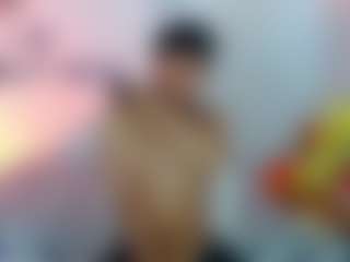 Live cam show with phuwin18956x - Brown Eyes on eurowanks.com