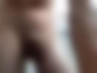 pitudo19cm's Live Sex Cam Show