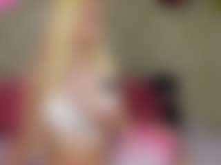 Ragazzabellaa's Live Sex Cam Show