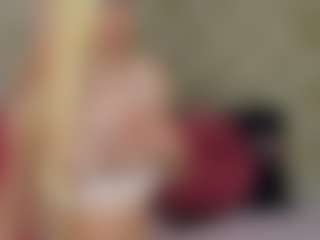 Ragazzabellaa's Live Sex Cam Show