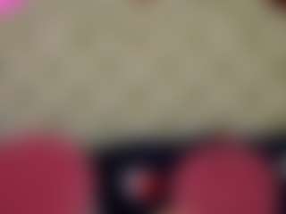 Ragazzabellaa's Live Sex Cam Show