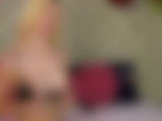 Ragazzabellaa's Live Sex Cam Show