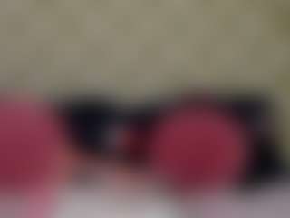 Ragazzabellaa's Live Sex Cam Show